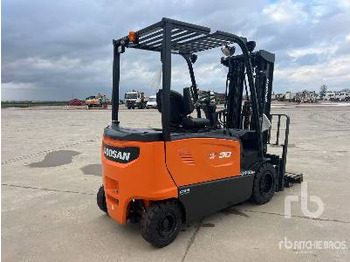 New Electric forklift DOOSAN B30X-7 PLUS 3000 kg (Unused): picture 3