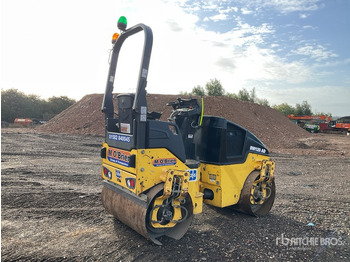 Roller 2015 Bomag 120AD-5 Double Drum Roller: picture 3