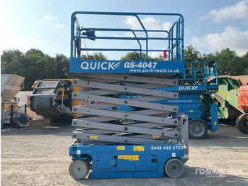 Scissor lift GENIE