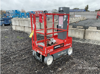 Vertical mast lift SKYJACK