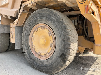 Rigid dumper/ Rock truck 2001 Komatsu HD785-5: picture 5