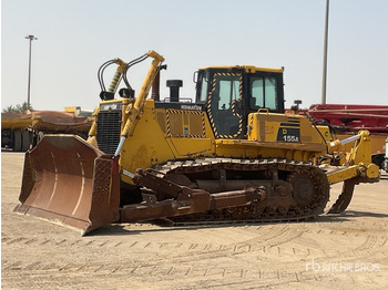 Bulldozer KOMATSU D155
