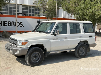SUV TOYOTA Land Cruiser