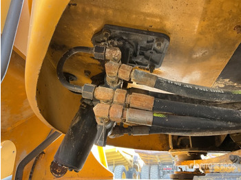 Wheel loader Volvo L105 Wheel Loader: picture 5