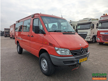 Minibus, Passenger van Mercedes-Benz 316 CDI  4x4 Euro3 - 59.000km - 9 Persoons - Lier - 3 Sperren!  Hoge en Lage Gearing: picture 2