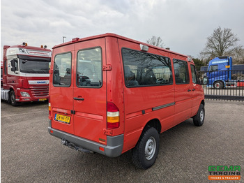Minibus, Passenger van Mercedes-Benz 316 CDI  4x4 Euro3 - 59.000km - 9 Persoons - Lier - 3 Sperren!  Hoge en Lage Gearing: picture 3