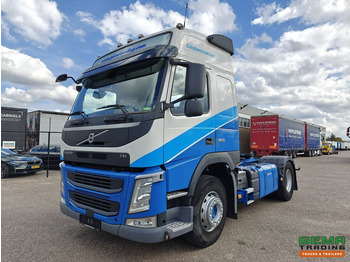 Tractor unit VOLVO FM 460