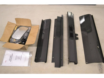 Window and parts for Material handling equipment Canvas Cabin Nissan TX: picture 5