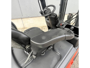 Electric forklift Linde E16PH (386-02) EVO: picture 5 Electric forklift Linde E16PH (386-02) EVO: picture 5