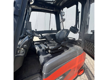 Electric forklift Linde E30/600 HL (387): picture 4