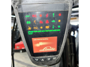 Electric forklift Linde E30/600H (387): picture 4 Electric forklift Linde E30/600H (387): picture 4