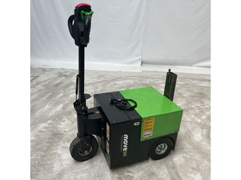 Tow tractor