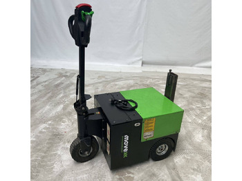 Tow tractor