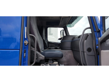 Tank truck VOLVO FM