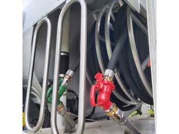 Tank truck VOLVO FM430HP: picture 3