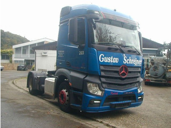 Tractor unit MERCEDES-BENZ