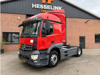 Tractor unit MERCEDES-BENZ Actros 1936