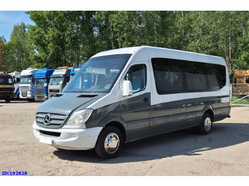 Coach MERCEDES-BENZ Sprinter 519