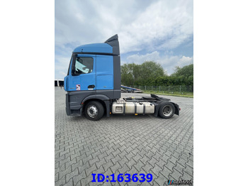 Tractor unit MERCEDES-BENZ Actros 1842