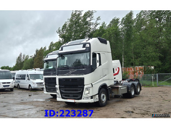Cab chassis truck VOLVO FH13 540HP  - 10 tyre (2pcs. available): picture 4