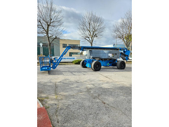 Articulated boom HAULOTTE