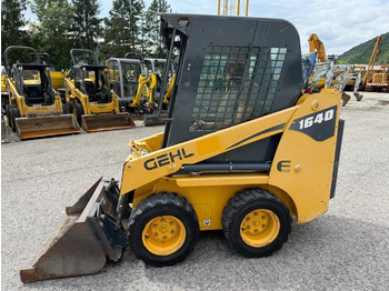 Skid steer loader GEHL
