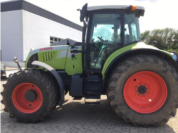 Farm tractor CLAAS Arion 630