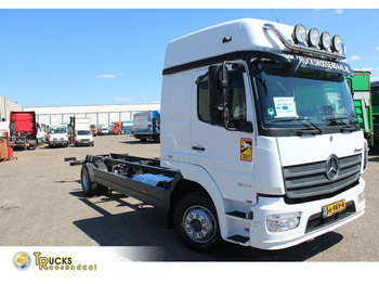 Cab chassis truck MERCEDES-BENZ Atego 1224