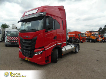 Tractor unit IVECO S-WAY