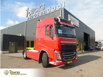 Tractor unit VOLVO FH 460