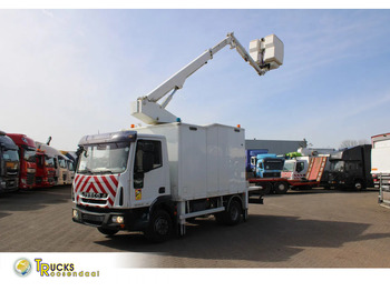 Truck IVECO EuroCargo 120E