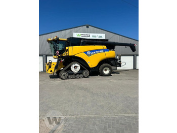 Combine harvester NEW HOLLAND CR9090
