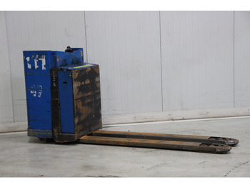 Order picker TOYOTA
