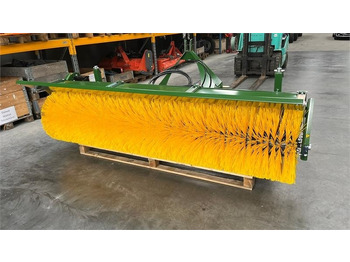 Broom Thyregod TK 2800 med nylon børster og hydraulisk sving. bre: picture 2
