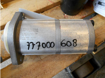 Hydraulic pump CASE