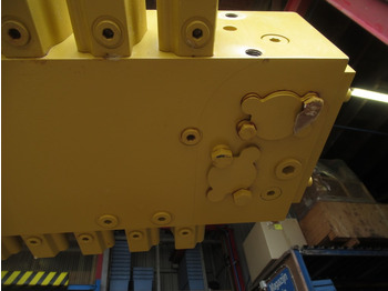 New Hydraulic valve for Construction machinery Caterpillar 3969645: picture 5