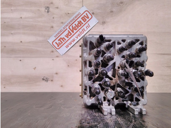 Hydraulic valve for Construction machinery Hitachi 4695888: picture 3