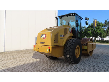Compactor Caterpillar CS74B: picture 2