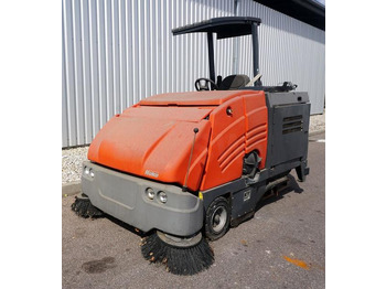 Scrubber dryer