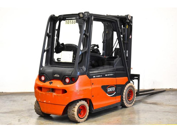 Electric forklift LINDE E
