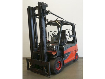 Electric forklift LINDE E