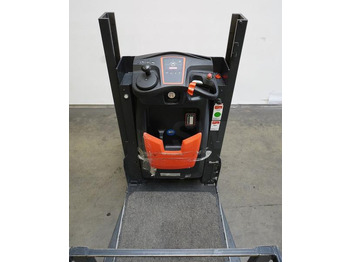 Order picker Linde V 10 5212: picture 3