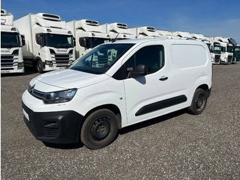 Small van CITROËN Berlingo