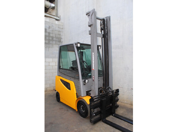 Electric forklift JUNGHEINRICH EFG 425