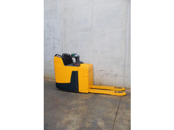 Pallet truck Jungheinrich ERE 225: picture 4