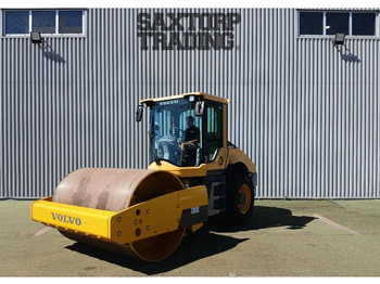 Roller VOLVO SD135