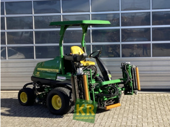 Garden mower JOHN DEERE 8700