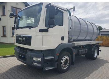 Garbage truck MAN TGM 18.340