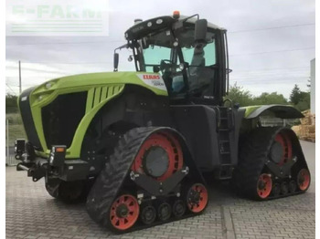 Farm tractor CLAAS Xerion 5000