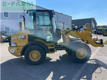 Mini excavator Caterpillar 907m: picture 5